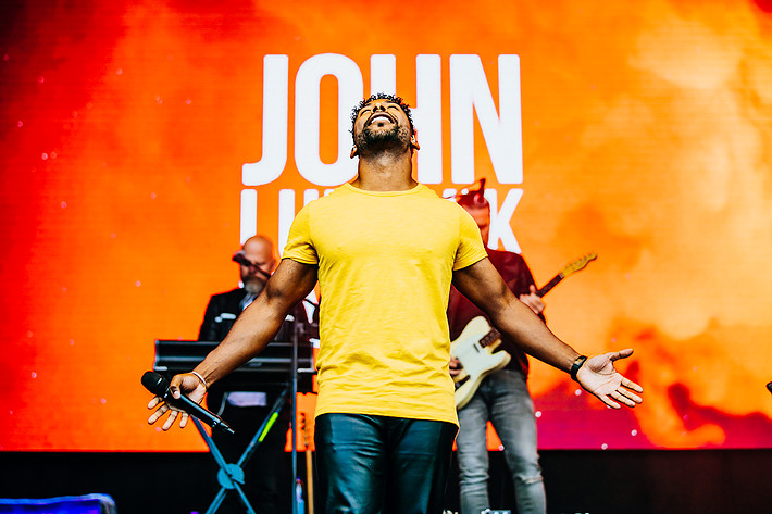 2019-08-11 - John Lundvik från Kungstorget, Göteborg