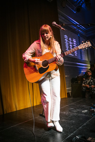 2019-09-10 - Courtney Marie Andrews från Bryggarsalen, Stockholm