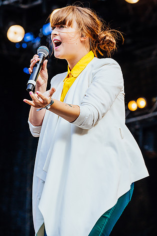 2012-08-19 - Linnea Henriksson från Götaplatsen, Göteborg