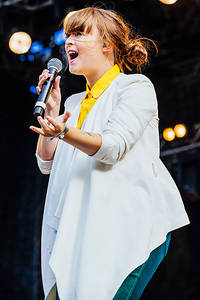 2012-08-19 - Linnea Henriksson från Götaplatsen, Göteborg
