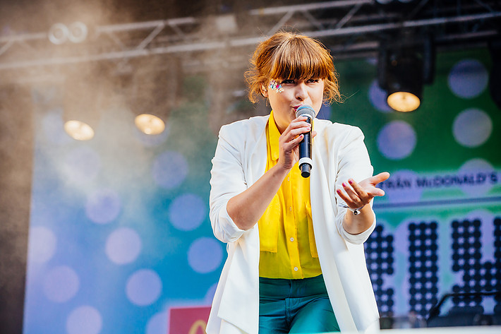2012-08-19 - Linnea Henriksson från Götaplatsen, Göteborg