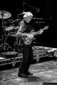 2019-10-17 - John McLaughlin & the 4th Dimension från Cirkus, Stockholm