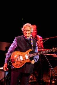 2019-10-17 - John McLaughlin & the 4th Dimension från Cirkus, Stockholm
