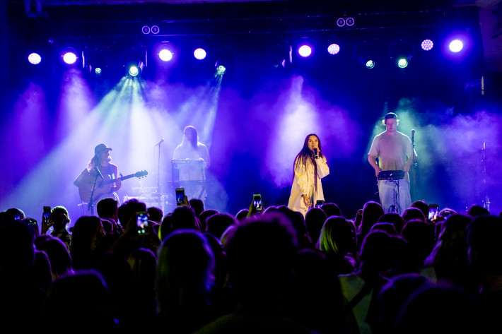 2019-10-26 - estraden från Saab Arena, Linköping
