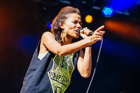 2012-08-09 - Nneka från Way Out West, Göteborg