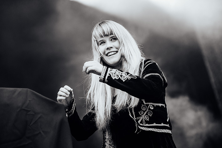 2012-08-10 - Anna von Hausswolff från Way Out West, Göteborg