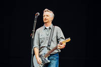 2012-08-10 - Billy Bragg från Way Out West, Göteborg