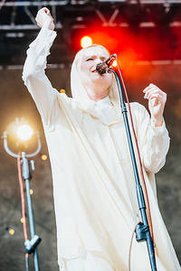2012-08-10 - Ane Brun från Way Out West, Göteborg