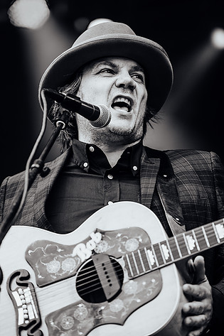 2012-08-10 - Wilco från Way Out West, Göteborg