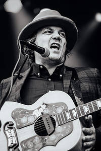2012-08-10 - Wilco från Way Out West, Göteborg
