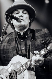 2012-08-10 - Wilco från Way Out West, Göteborg