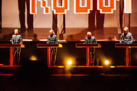 2012-08-11 - Kraftwerk från Way Out West, Göteborg