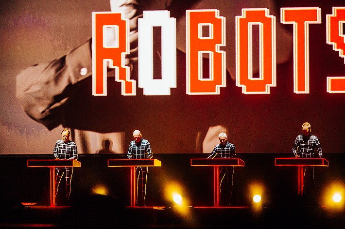 2012-08-11 - Kraftwerk från Way Out West, Göteborg