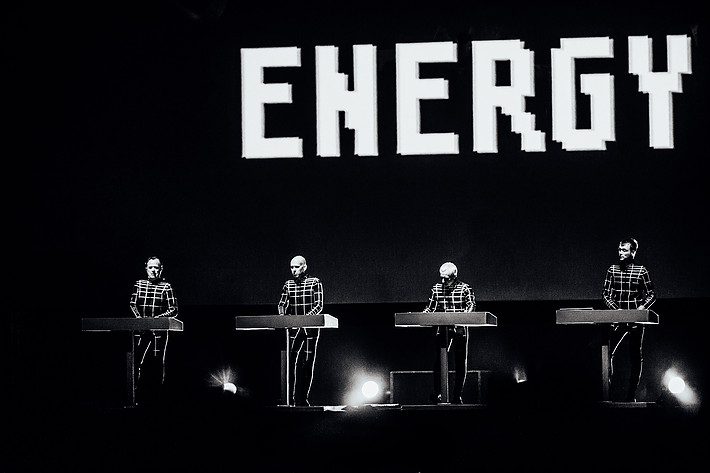 2012-08-11 - Kraftwerk från Way Out West, Göteborg