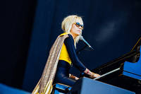 2012-08-11 - Frida Hyvönen från Way Out West, Göteborg
