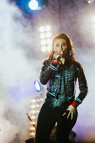 2012-06-21 - Nelly Furtado från Götaplatsen, Göteborg
