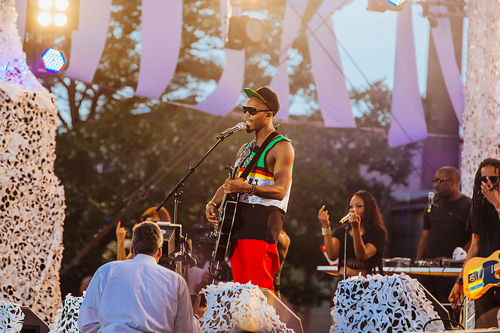 2012-06-21 - B.o.B från Götaplatsen, Göteborg