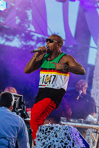 2012-06-21 - B.o.B från Götaplatsen, Göteborg