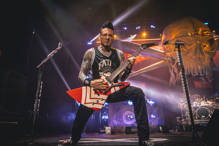 2020-01-22 - Five Finger Death Punch från Hovet, Stockholm