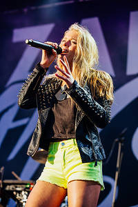 2013-08-31 - Zara Larsson från Uddevalla Solid Sound, Uddevalla