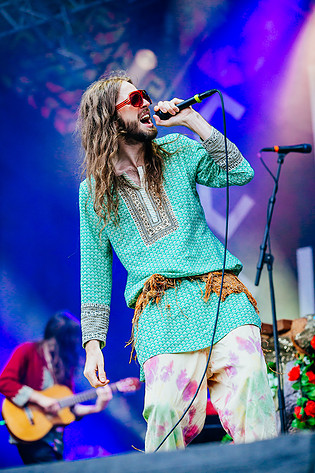 2013-08-08 - Crystal Fighters från Way Out West, Göteborg