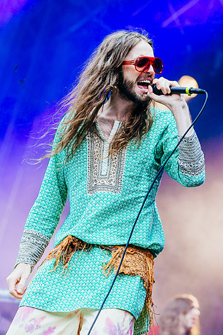 2013-08-08 - Crystal Fighters från Way Out West, Göteborg