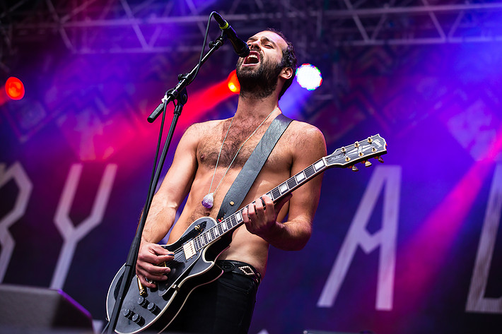 2013-08-08 - Crystal Fighters från Way Out West, Göteborg