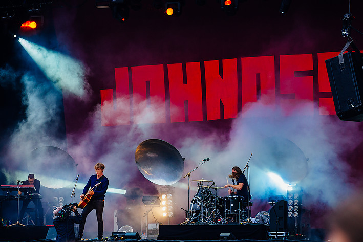 2013-08-08 - Johnossi från Way Out West, Göteborg