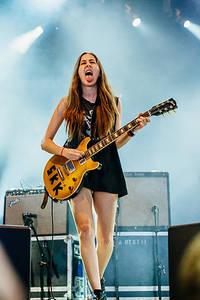 2013-08-09 - Haim från Way Out West, Göteborg
