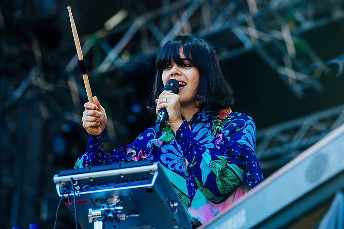 2013-08-09 - Bat For Lashes från Way Out West, Göteborg