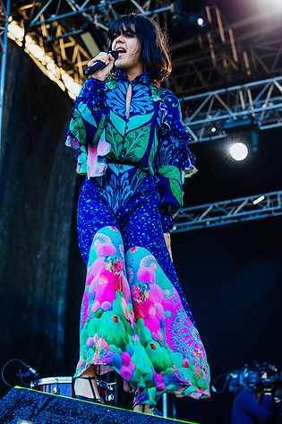 2013-08-09 - Bat For Lashes från Way Out West, Göteborg