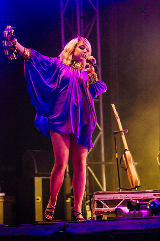2013-08-10 - Little Boots från Way Out West, Göteborg