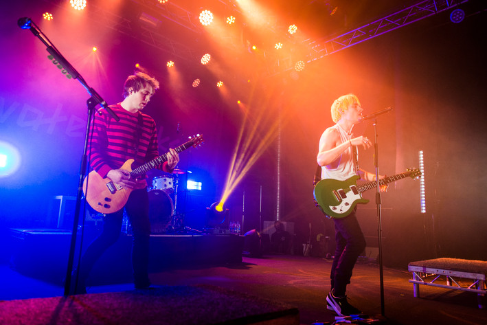 2020-02-12 - Waterparks från Fryshuset, Stockholm