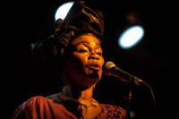 2020-02-13 - Nahawa Doumbia från Fasching, Stockholm