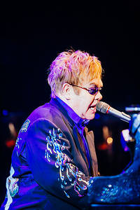 2010-12-04 - Elton John från Scandinavium, Göteborg