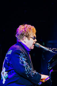2010-12-04 - Elton John från Scandinavium, Göteborg
