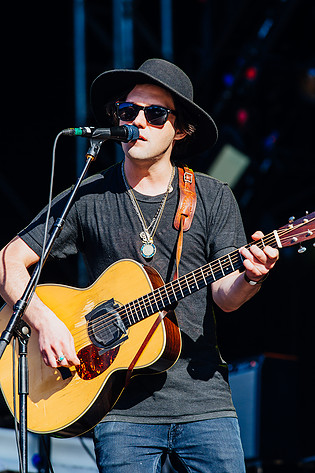 2014-08-08 - Conor Oberst från Way Out West, Göteborg