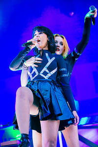 2014-08-08 - Icona Pop från Way Out West, Göteborg