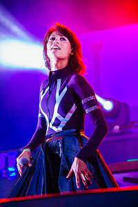 2014-08-08 - Icona Pop från Way Out West, Göteborg
