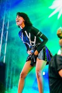 2014-08-08 - Icona Pop från Way Out West, Göteborg