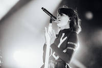 2014-08-08 - Icona Pop från Way Out West, Göteborg