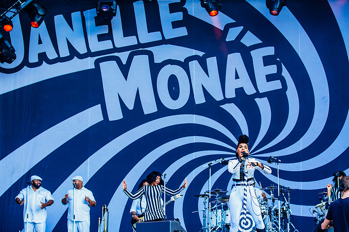 2014-08-08 - Janelle Monae från Way Out West, Göteborg