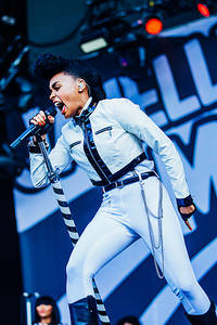 2014-08-08 - Janelle Monae från Way Out West, Göteborg