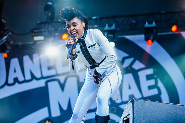 2014-08-08 - Janelle Monae från Way Out West, Göteborg