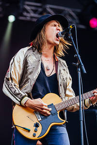 2014-08-07 - Markus Krunegård från Way Out West, Göteborg