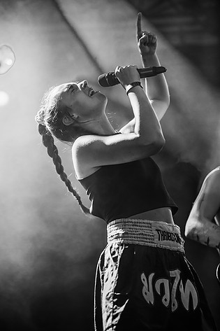 2014-08-08 - MØ från Way Out West, Göteborg