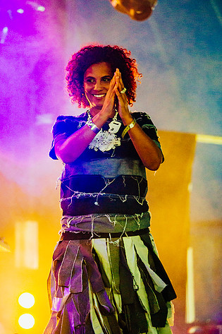 2014-08-07 - Neneh Cherry & RocketNumberNine från Way Out West, Göteborg