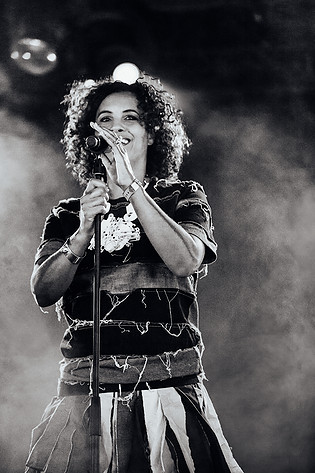 2014-08-07 - Neneh Cherry & RocketNumberNine från Way Out West, Göteborg
