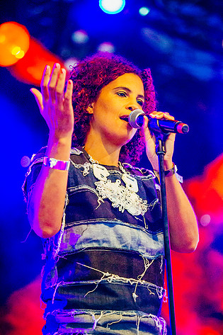 2014-08-07 - Neneh Cherry & RocketNumberNine från Way Out West, Göteborg