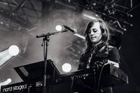 2014-08-08 - Sharon Van Etten från Way Out West, Göteborg